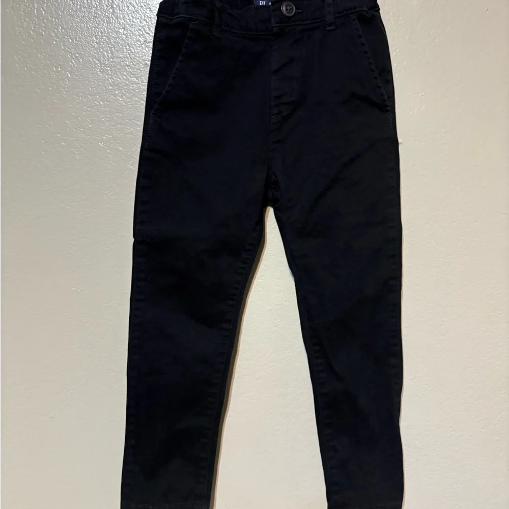 Children’s Place Size‎ 5T boys black Straight-Leg Pants
